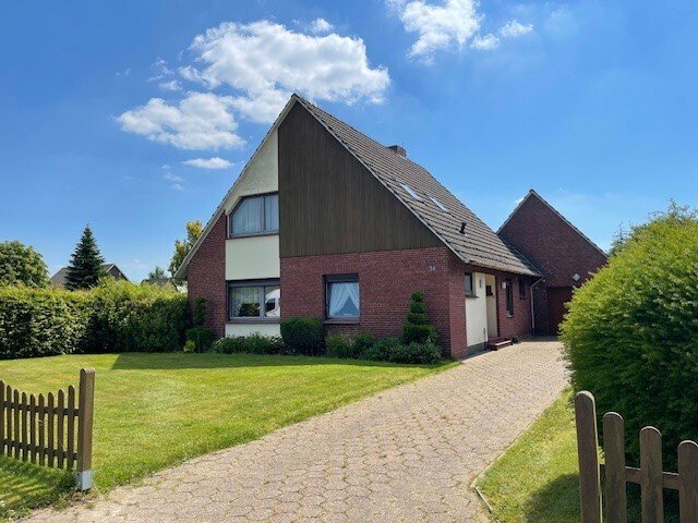 Einfamilienhaus zum Kauf 229.000 € 6 Zimmer 143 m²<br/>Wohnfläche 1.180 m²<br/>Grundstück Theene Südbrookmerland 26624