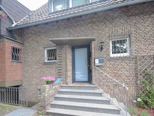 Einfamilienhaus zum Kauf 379.000 € 5 Zimmer 206 m² 322 m² Grundstück Kleinenbroich Korschenbroich 41352