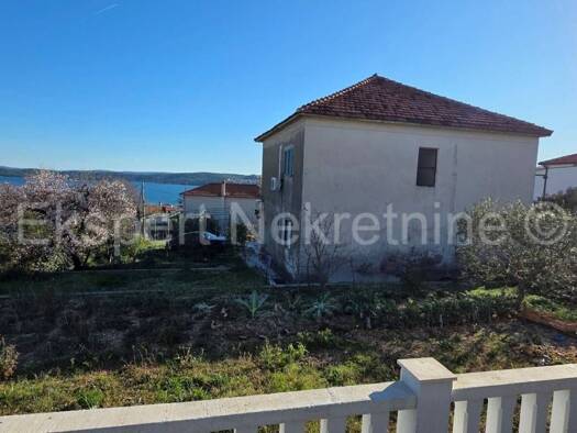 Haus zum Kauf 450.000 € 6 Zimmer 260 m² Seget