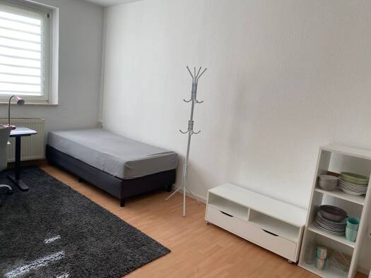 Wohnung zur Miete 570 € 1 Zimmer 26 m² Geschoss EG/3 frei ab 01.09.2026 Siedlung Dessau-Roßlau 06846