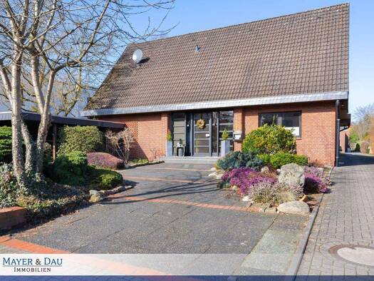 Einfamilienhaus zur Miete 1.600 € 7 Zimmer 194,9 m² 958 m² Grundstück frei ab 01.05.2026 Rastede II Rastede 26180