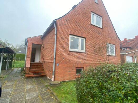 Einfamilienhaus zum Kauf 4 Zimmer 97,5 m² 836 m² Grundstück frei ab 15.01.2026 Noer 24214