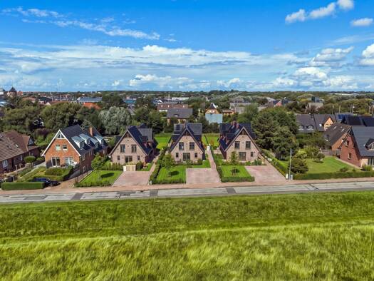 Reihenmittelhaus zum Kauf - Erstbezug 1.650.000 € 5 Zimmer 129 m² 942 m² Grundstück Archsum Sylt 25980