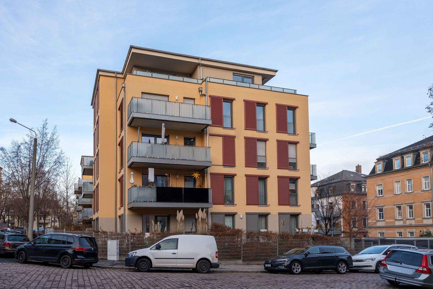 Property thumbnail 10