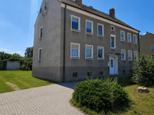 Wohnung zum Kauf 57.000 € 3 Zimmer 68 m² Döbern 03159