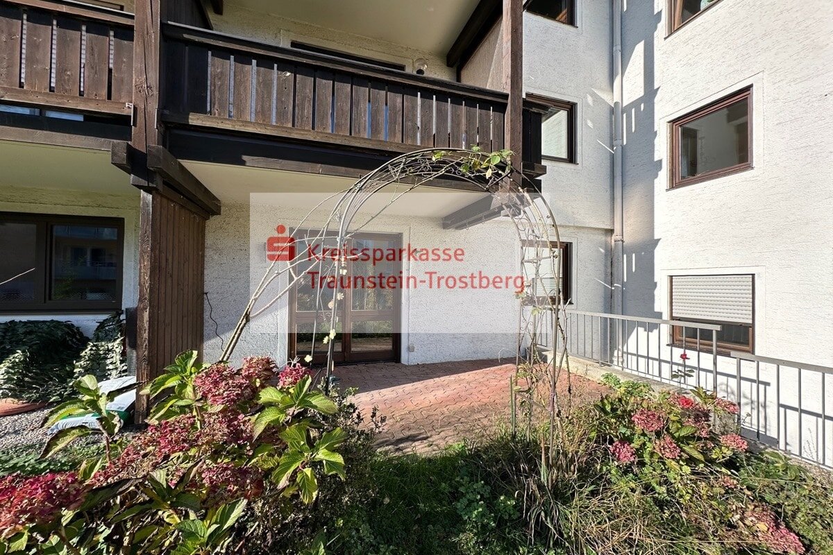 Wohnung zum Kauf 295.000 € 3 Zimmer 80 m²<br/>Wohnfläche ab sofort<br/>Verfügbarkeit Traunstein Traunstein 83278