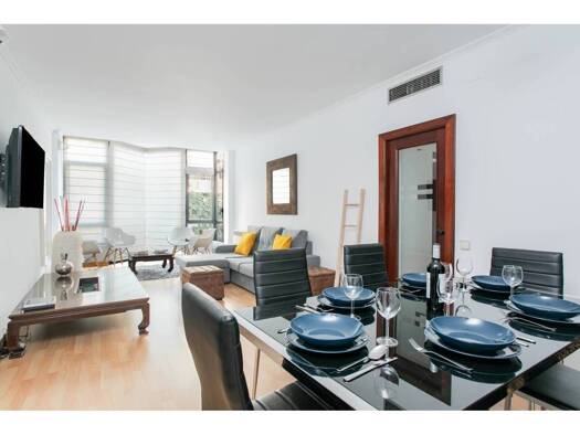 Wohnung zur Miete 2.100 € 3 Zimmer Barcelona 08000