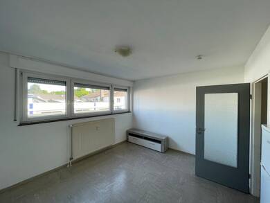Wohnung zur Miete 500 € 1 Zimmer 25 m² 1. Geschoss frei ab sofort Bolongarostraße 59 Nied Frankfurt am Main 65934