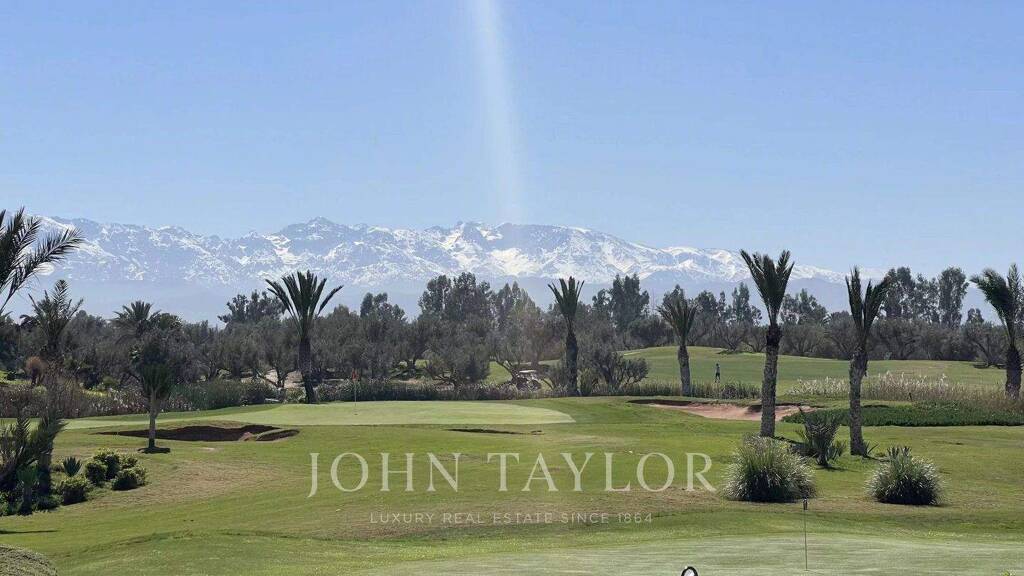 Mehrfamilienhaus zum Kauf provisionsfrei als Kapitalanlage geeignet 1.900.000 € 5 Zimmer 385 m² 2.100 m² Grundstück Marrakech 40000