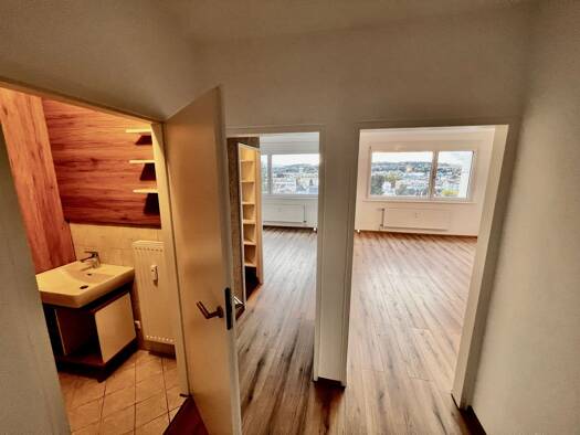 Wohnung zum Kauf 157.000 € 50 m² frei ab sofort Attnang-Puchheim 4800