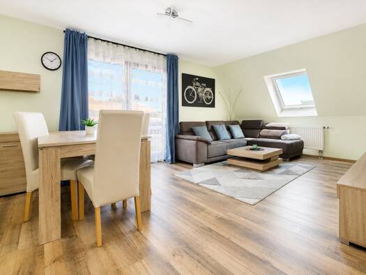 Wohnung zum Kauf 219.000 € 2 Zimmer 57,6 m² 3. Geschoss Stein Stein 90547
