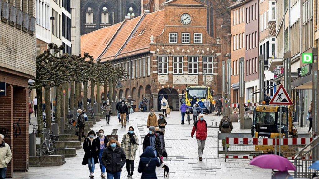 Studio zur Miete 495 € 1 Zimmer 29 m² 1. Geschoss frei ab 01.03.2026 Innenstadt Lübeck 23552