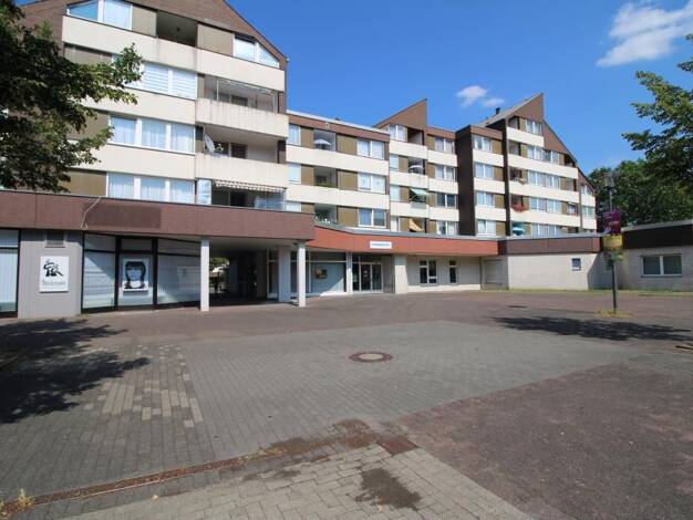 Wohnung zur Miete nur mit Wohnberechtigungsschein 337 € 3,5 Zimmer 68,7 m² 4. Geschoss frei ab 01.10.2026 Amelandstraße 6 Ost Recklinghausen 45665