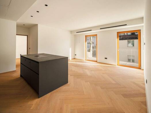 Wohnung zur Miete 2.000 € 2 Zimmer 53,7 m² 4. Geschoss Sparkassenstraße 2 Meran 39012