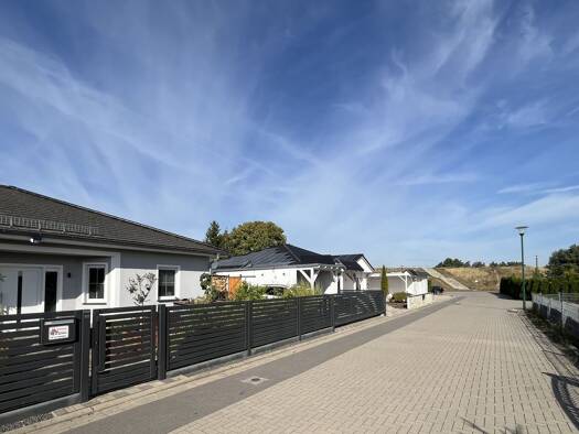 Grundstück zum Kauf 77.760 € 540 m² Grundstück Baugenehmigung vorhanden frei ab sofort Hohenwarthe Möser 39291