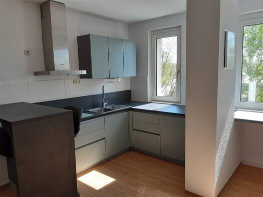 Wohnung zur Miete 473 € 3 Zimmer 78,9 m² 3. Geschoss frei ab 01.07.2026 Steinbeckstraße 57 Stublach Gera 07552