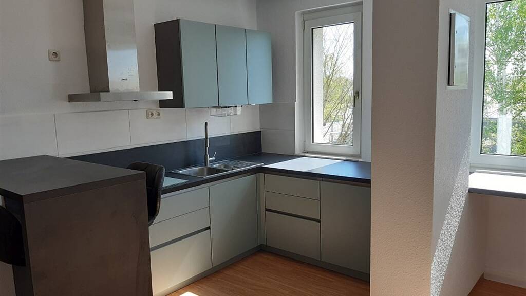 Wohnung zur Miete 473 € 3 Zimmer 78,9 m² 3. Geschoss frei ab 01.07.2026 Steinbeckstraße 57 Stublach Gera 07552