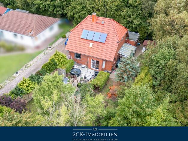 Einfamilienhaus zum Kauf 345.000 € 5 Zimmer 108 m² 800 m² Grundstück Ulmenweg 13 Wiek Wiek 18556