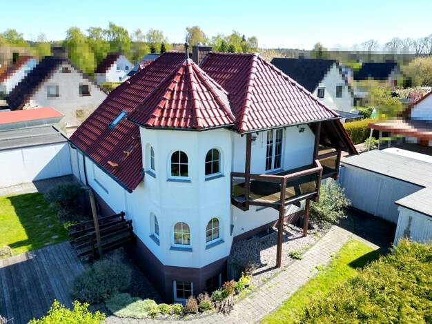 Einfamilienhaus zum Kauf 498.000 € 7 Zimmer 240 m² 1.250 m² Grundstück frei ab sofort Suckow Güstrow 18273