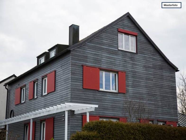 Haus zur Zwangsversteigerung provisionsfrei 740.000 € 159 m² 759 m² Grundstück Steinenbronn 71144