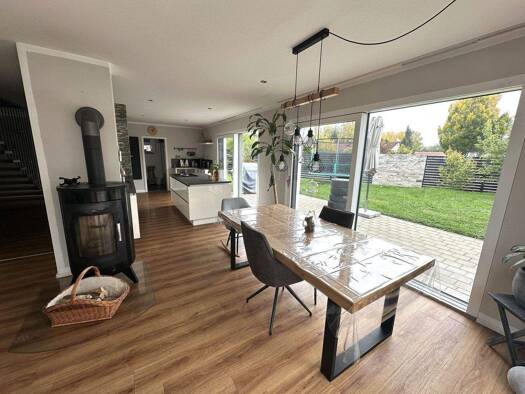 Einfamilienhaus zum Kauf 599.000 € 5 Zimmer 150,3 m² 656 m² Grundstück frei ab sofort Pförring Pförring 85104