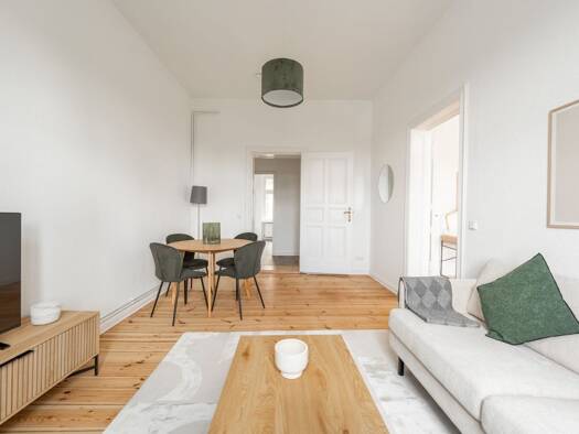 Wohnung zur Miete 750 € 2 Zimmer 58 m² Geschoss 1/3 frei ab sofort Neugermering Germering 82110
