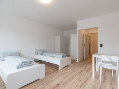 Studio zur Miete 650 € 1 Zimmer 41 m² 1. Geschoss frei ab sofort Philipp-Zorn-Straße 66 Ansbach Ansbach 91522