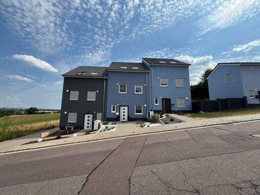 Reihenmittelhaus zum Kauf 485.000 € 5 Zimmer 146 m² 260 m² Grundstück Leukstraße Kirf Kirf 54441