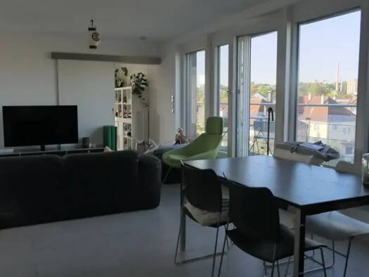 Wohnung zur Miete 770 € 2,5 Zimmer 59 m² Geschoss 3/4 frei ab 13.10.2026 Böblingen Böblingen 71034