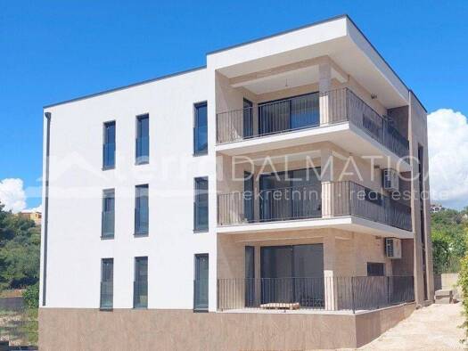Wohnung zum Kauf 435.000 € 3 Zimmer 127 m² Rogoznica Sibenik
