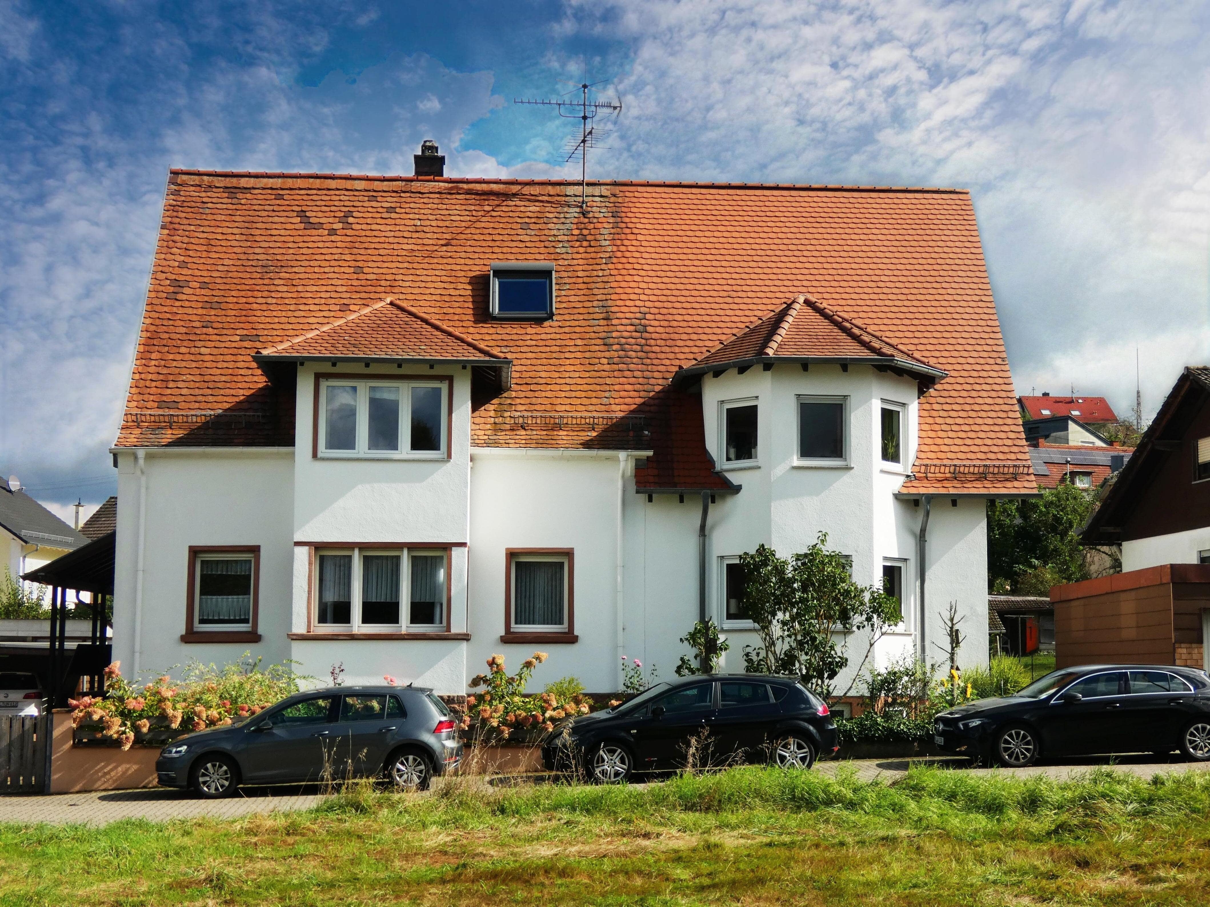 Mehrfamilienhaus zum Kauf 495.000 € 12 Zimmer 237,5 m²<br/>Wohnfläche 1.010 m²<br/>Grundstück Miesenbach Ramstein-Miesenbach 66877