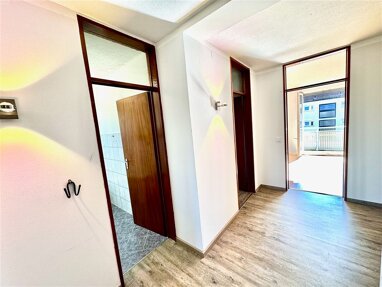 Wohnung zum Kauf 164.400 € 2 Zimmer 53 m² 3. Geschoss frei ab sofort Eichwasen Schwabach 91126