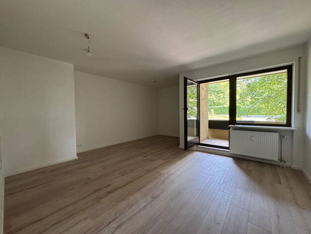 Wohnung zur Miete 595 € 2 Zimmer 42 m² Reinhausen Regensburg 93059
