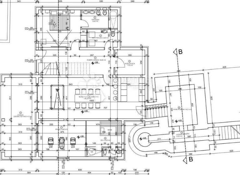 Haus zum Kauf 1.100.000 € 10 Zimmer 423 m² Liznjan
