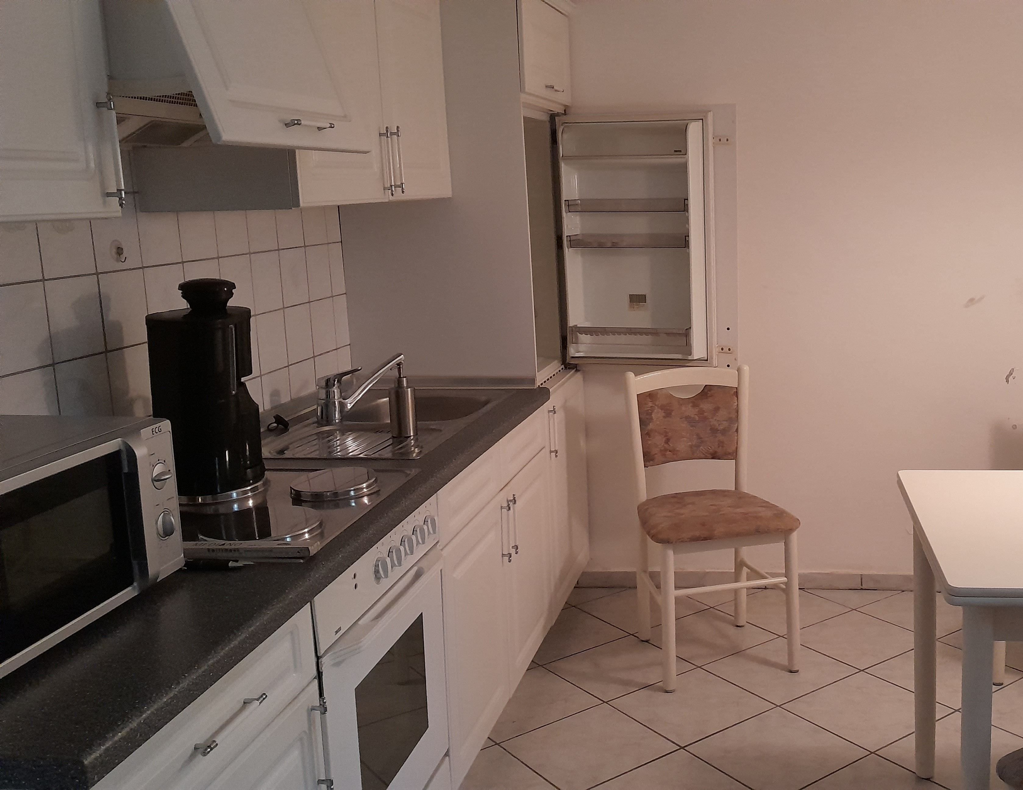 Wohnung zur Miete 600 € 1 Zimmer 50 m²<br/>Wohnfläche UG<br/>Geschoss ab sofort<br/>Verfügbarkeit Reuterdamm Langenhagen / Alt-Langenhagen Langenhagen 30853