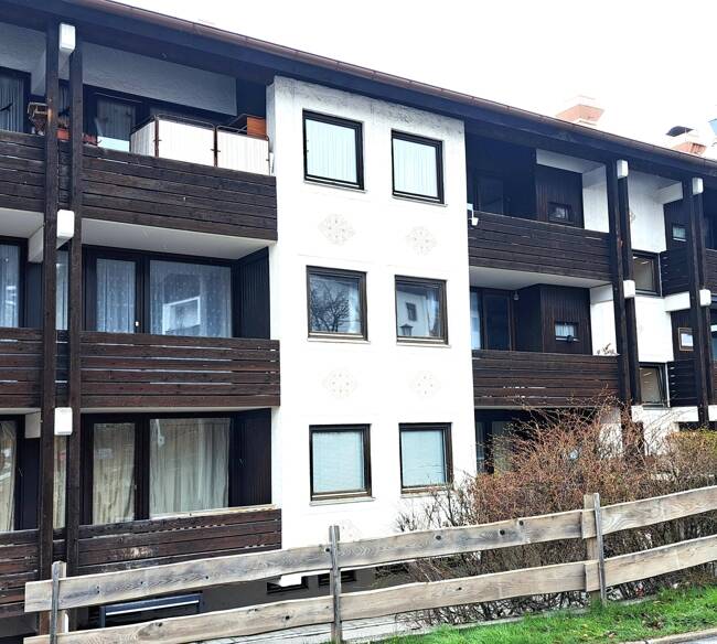Immobilie in Tegernsee - Tegernsee: Bahnhofsnähe Gemütliches 1-Zimmer-Appartement (möbliert) - Bild 0