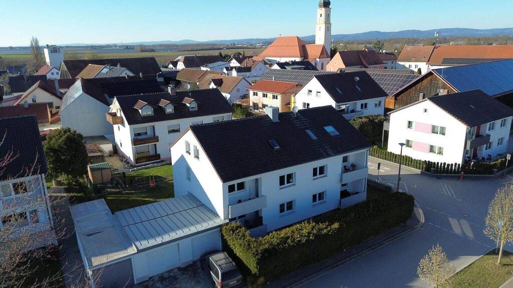 Saniertes Mehrfamilienhaus in Straubing/Alburg mit 6 Parteien