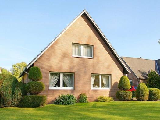 Einfamilienhaus zum Kauf 249.000 € 6 Zimmer 110,1 m² 998 m² Grundstück Howiek Westerstede / Ocholt 26655