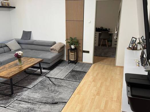 Wohnung zur Miete 990 € 4 Zimmer 100 m² Geschoss 3/4 frei ab 01.11.2026 Künhoferstraße 27 Gärten b Wöhrd Nürnberg 90489