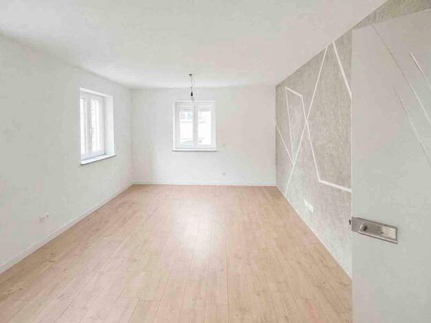 Sonstiges zum Kauf als Kapitalanlage geeignet 649.000 € 8 Zimmer 163 m² 111 m² Grundstück Leipheim 89340