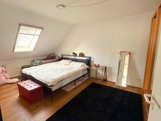 Maisonette zur Miete 1.065 € 2 Zimmer 90 m² Geschoss 2/2 frei ab 01.12.2025 Sinstorf Hamburg 21079