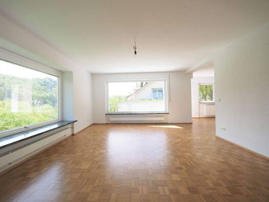 Maisonette zur Miete 2.000 € 6,5 Zimmer 186,8 m² 1. Geschoss frei ab sofort Blaubeuren 89143