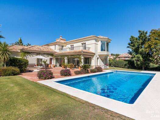 Villa zum Kauf provisionsfrei 1.740.000 € 5 Zimmer 396 m² 3.090 m² Grundstück Sotogrande