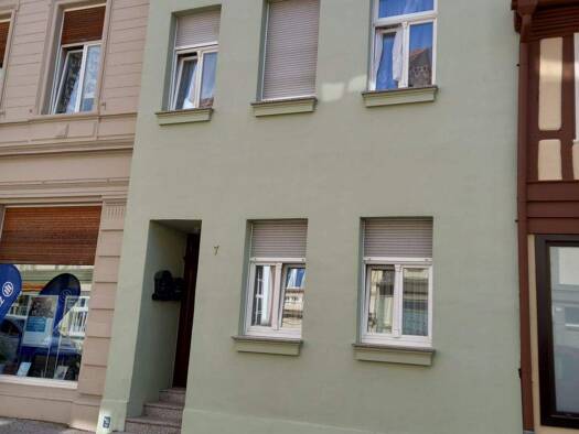 Wohnung zur Miete 450 € 2 Zimmer 60 m² frei ab sofort Hallstraße 7 Stendal 39576