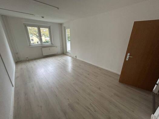 Wohnung zur Miete 420 € 3 Zimmer 64,5 m² EG Rennebogen 36 Neu Olvenstedt Magdeburg 39130