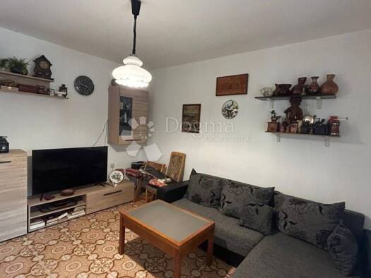 Haus zum Kauf 395.000 € 6 Zimmer 117 m² Peruski, Marcana Peruski, Kavran, Pavicini