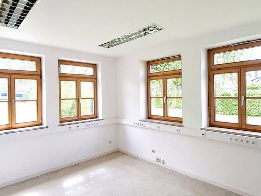 Bürofläche zur Miete provisionsfrei 10 € 8 Zimmer 160 m² Bürofläche teilbar ab 12 m² Schondorf am Ammersee 86938