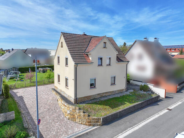 Einfamilienhaus zum Kauf 325.000 € 4 Zimmer 133 m² 701 m² Grundstück Ebersdorf Ebersdorf 96237