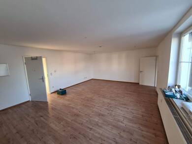 Wohnung zur Miete 585 € 2 Zimmer 65 m² 1. Geschoss Rottenburger Str. Neufahrn Neufahrn in Niederbayern 84088