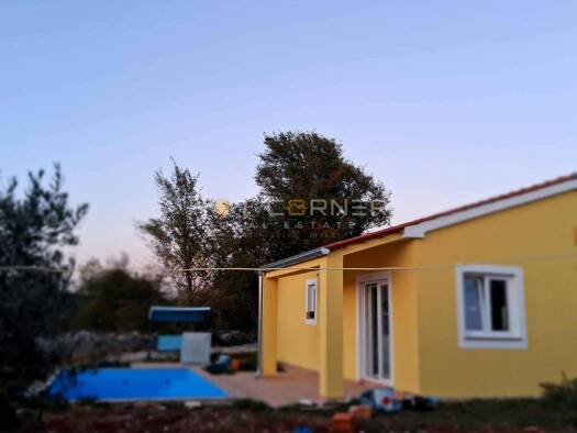 Einfamilienhaus zum Kauf 260.000 € 3 Zimmer 70 m² Svetvinčenat Svetvinčenat 52342